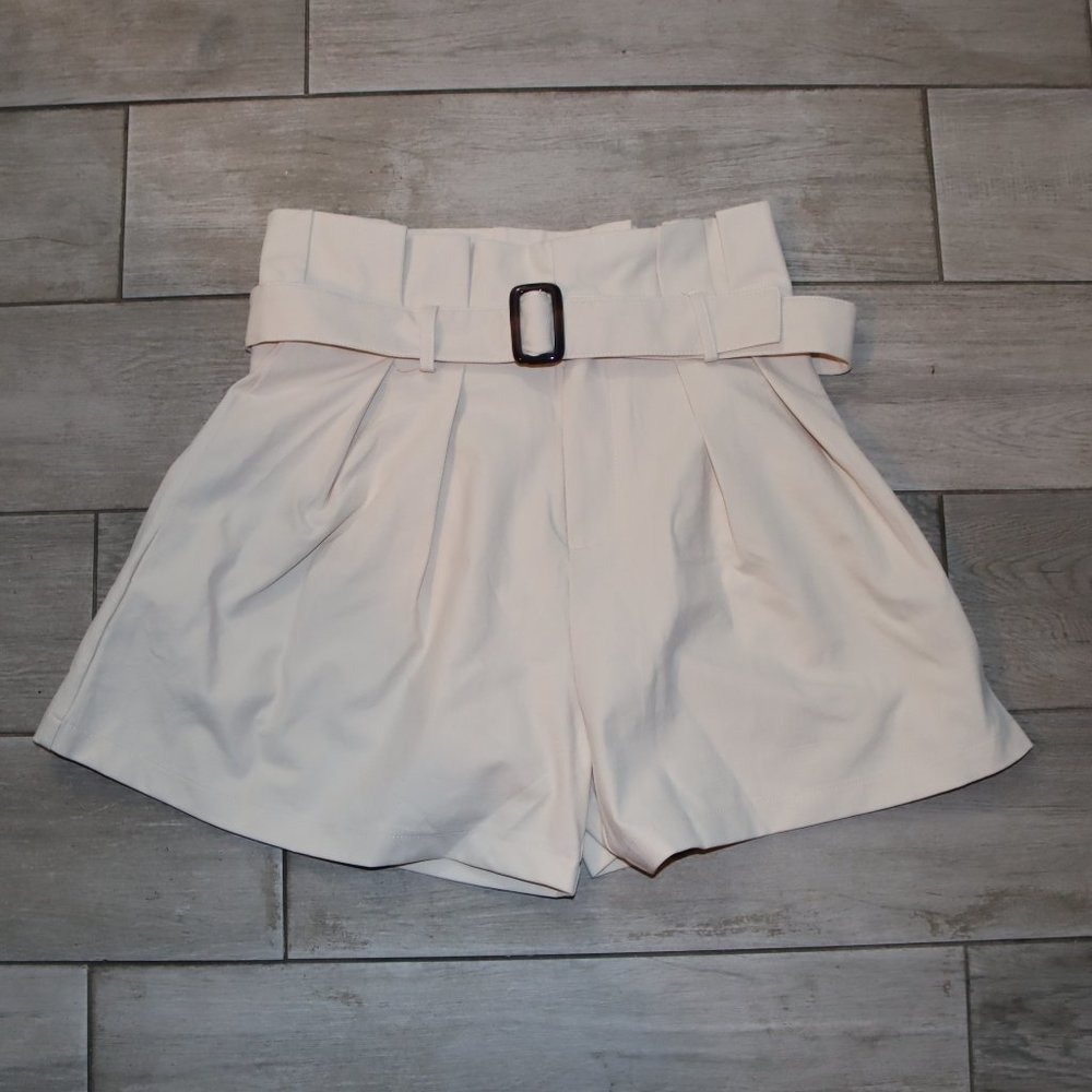 Shein Nude Cream Shorts with Waist Belted Size L
